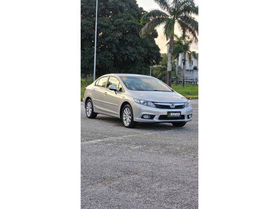 HONDA CIVIC 2.0 LXR 16V FLEX 4P AUTOMÁTICO HONDA CIVIC 2.0 LXR 16V FLEX 4P AUTOMÁTICO
